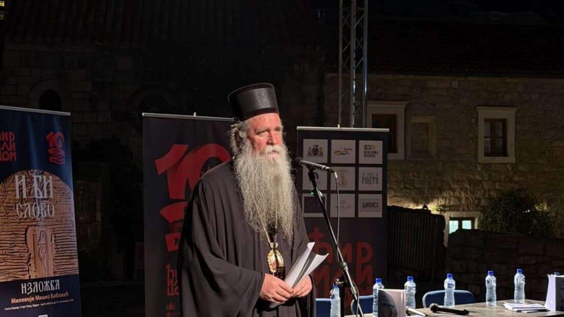 Mitropolit Joanikije: «Ćirilica Je Čuvala Nas» — Deseti Festival „Ćirilicom“ Otvoren u Budvi