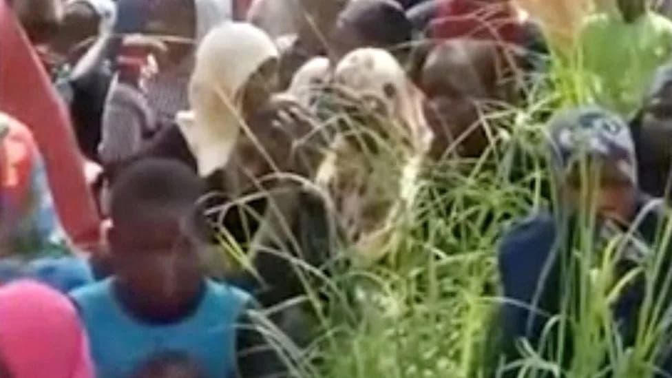 Predsednik Nigerije Naredio Potragu Nakon Objave Videa Talaca — Do 500 Moguće Oteto u Napadima na Džamije