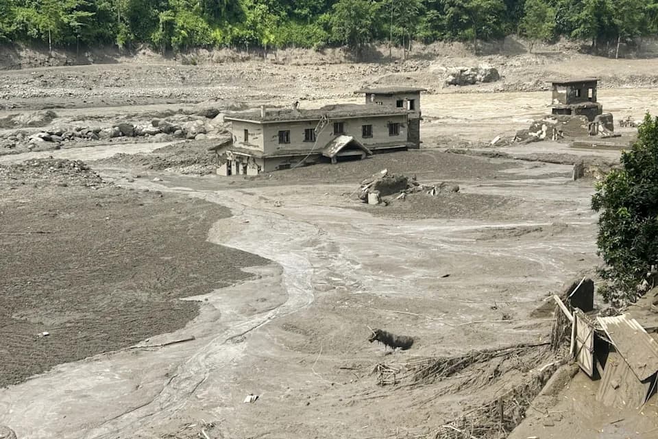 Katastrofa u Nepalu: Kolaps glečera izazvao smrtonosne poplave — više od 157 poginulih, oko 400 nestalih