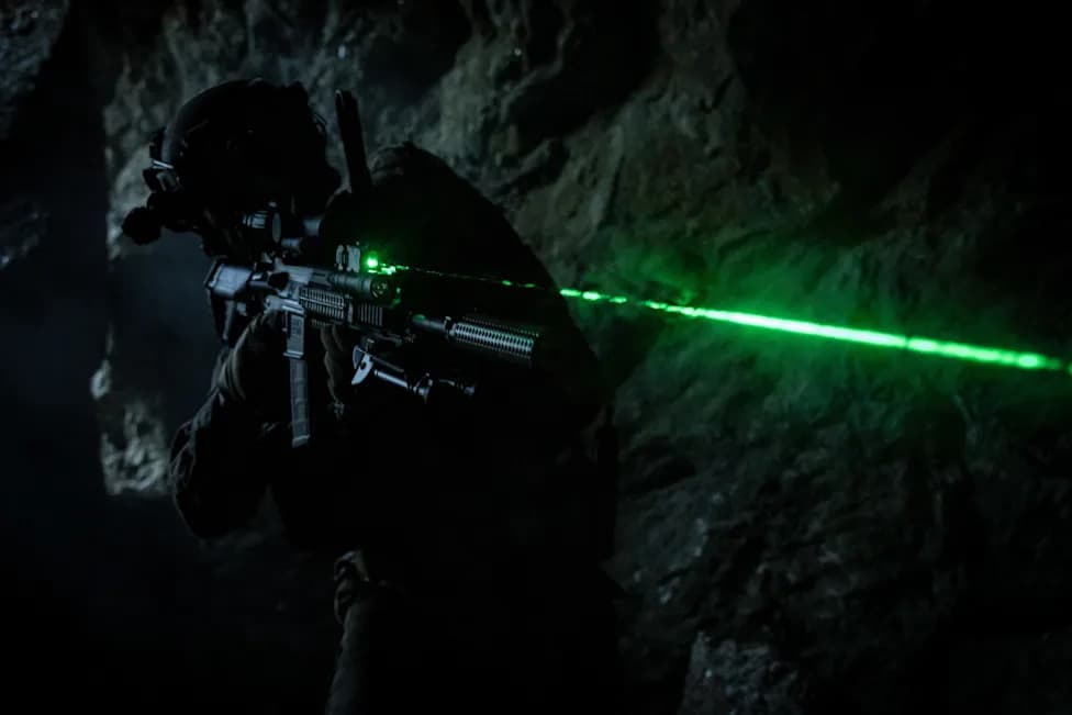 Marinci Uvode SAL: Novi Laserski Nišan Koji Povećava Efikasnost Noćnih Operacija