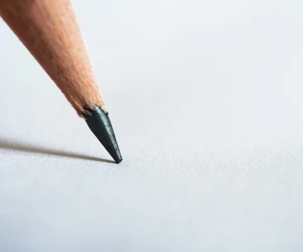 Novi AI Test Otkriva Parkinson Preko Rukopisa — Tačnost Do 99%