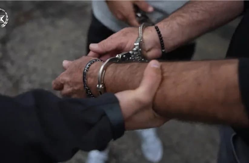 Bivši vojnik IDF-a optužen za pripremu pristupanja ISIS-u i gledanje instruktivnih snimaka