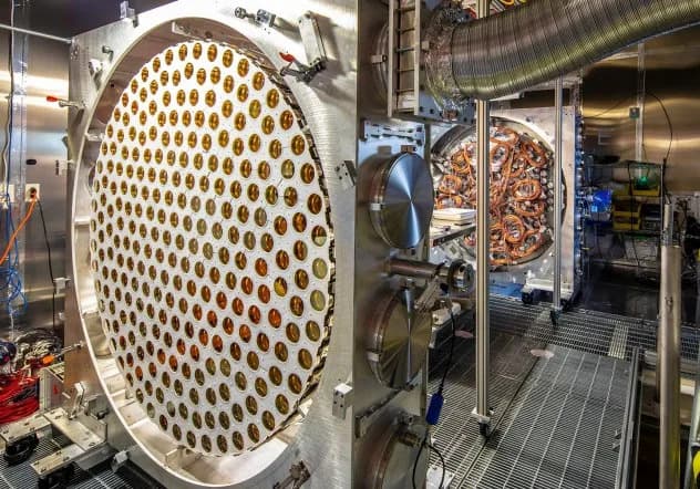 Misteriozni Signal Skoro Milju Ispod Zemlje — LUX‑ZEPLIN Prijavio Neočekivan Događaj Koji Može Ukazivati Na Tamnu Materiju
