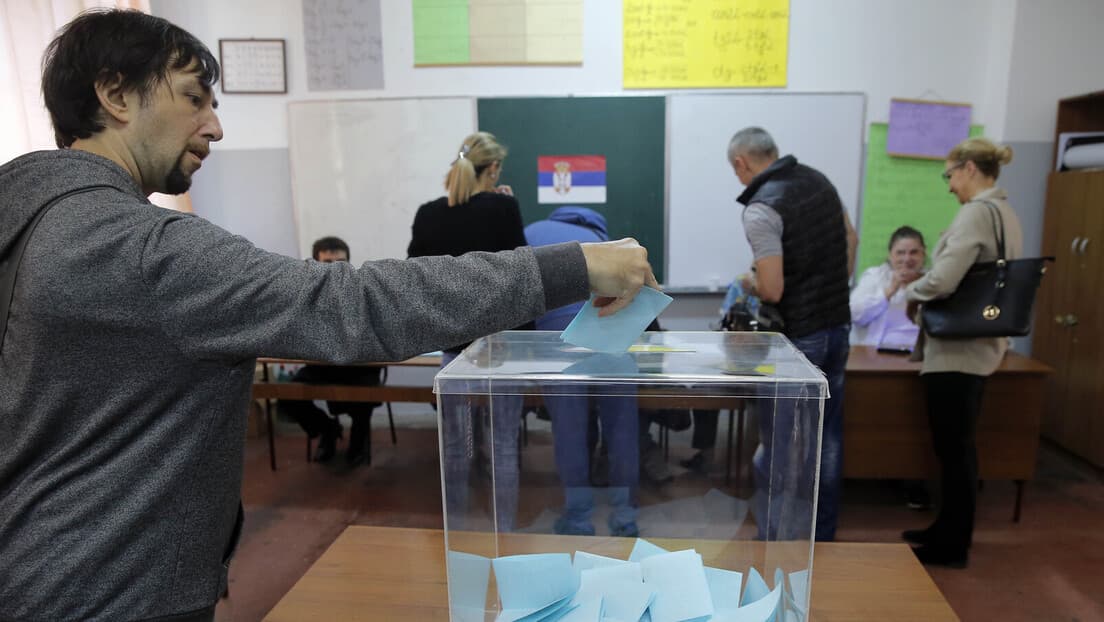 Island Rekao „Ne“ EU — Da Li Je Vreme Da I Građani Srbije Imaju Referendum?