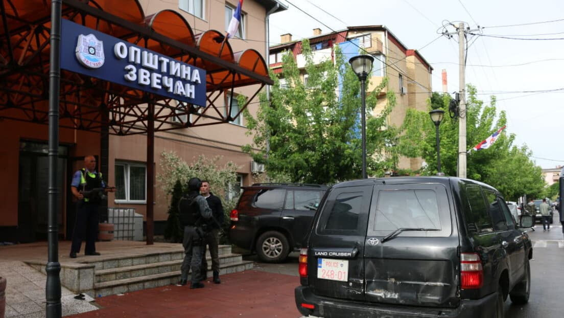 Trepča Preuzela Lokale U Zvečanu: Table «Imovina Trepče» I Zahtevi Za Iseljenje