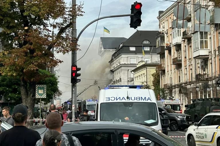 Ruski dron pogodio sedište SBU u Kijevu — Zelensky tvrdi da je cilj bila kancelarija šefa