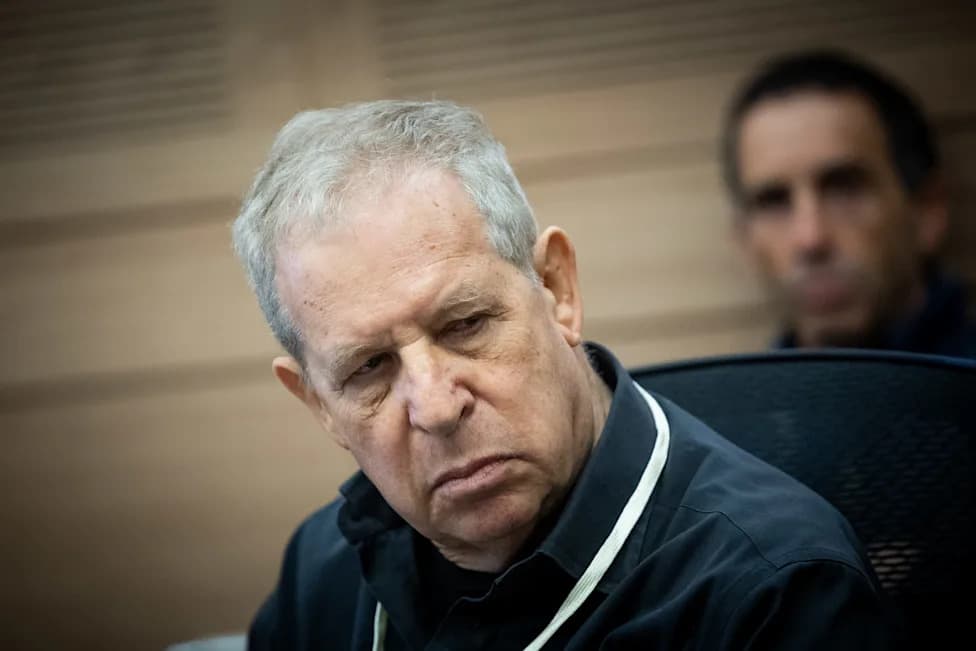 Giora Eiland: Diplomatski pristup Izraela ugrožava vitalne interese — poziv na dijalog i prioritete