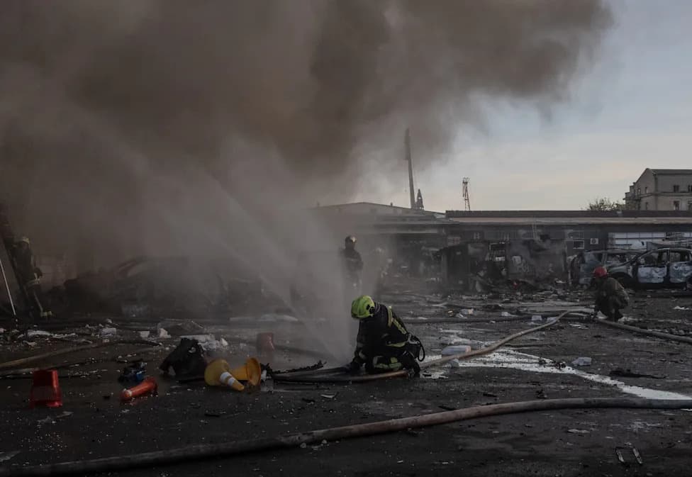 Ruski Napadi Na Prelaz Starokosatske: Dvoje Poginulih, Kijev Pod Dronskim Napadima