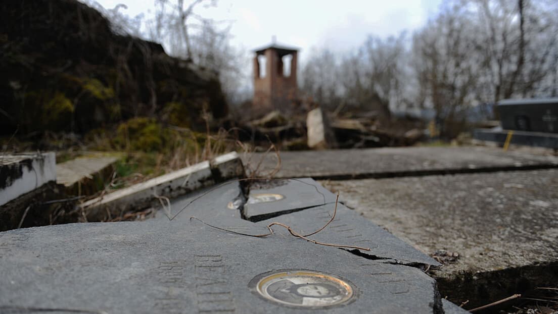 Godinu Dana Bez Odgovornosti: Oko 60 Spomenika Srušeno Na Pravoslavnom Groblju Pečuj U Zenici