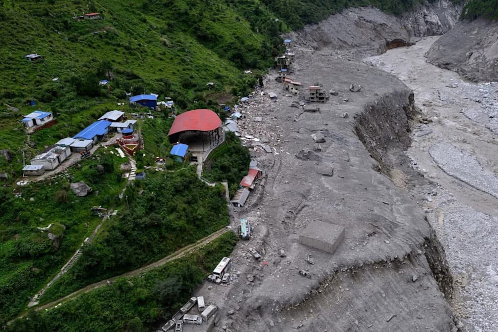 Masivan Odron U Nepalu Ubio 1.300+ Ljudi — Naučnici Upozoravaju: Topljenje Glečera Povećava Rizik