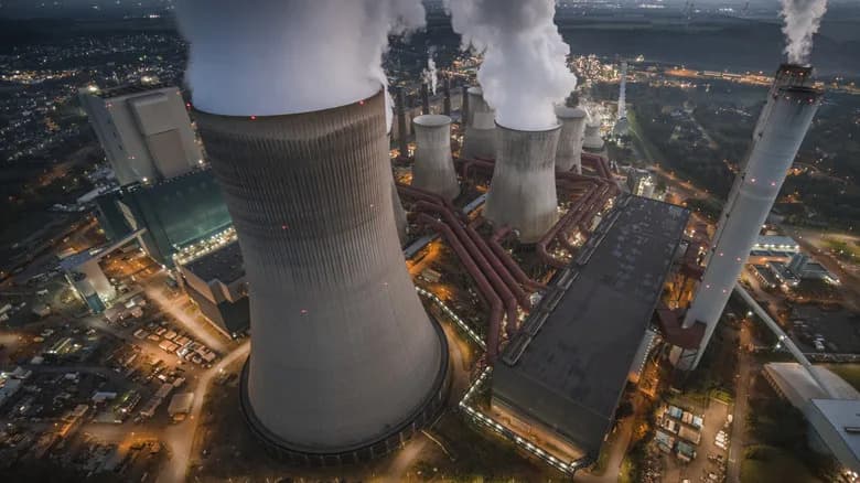 Nije SAD, Nije Indija: Kina Ima Najviše Termoelektrana Na Ugalj — ~1.195 (Jul 2025)