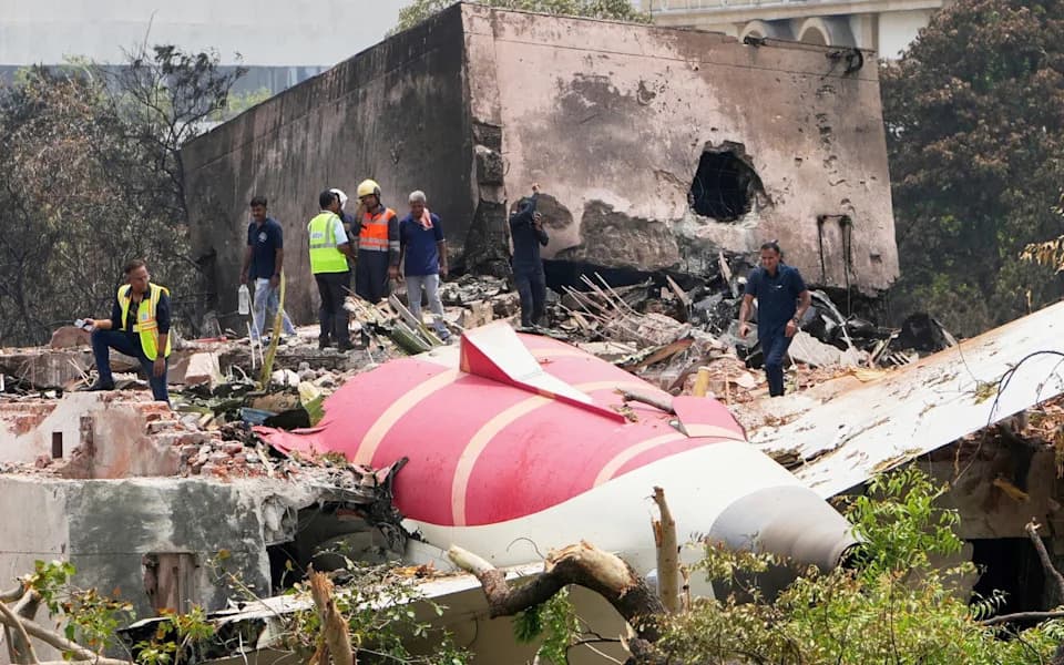 Prokletstvo sedišta 11A: jedini preživeo pad Air India kaže da je „slomljen” i ne napušta sobu