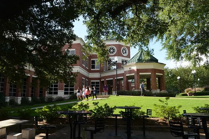 Belhaven University dobio više od pola miliona dolara za istraživanja — studenti će raditi u laboratorijama