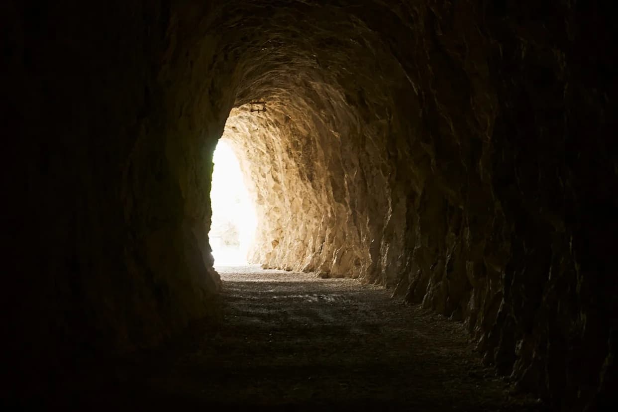 Otkrivena misteriozna podzemna komora iz Gvozdenog doba kod Perta: šta krije souterrain?