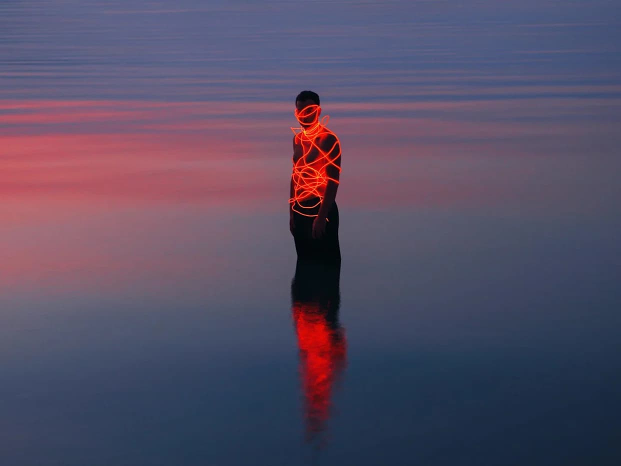 Sada svetlite — biofotoni kao «potpis života» i šta to može značiti za medicinu