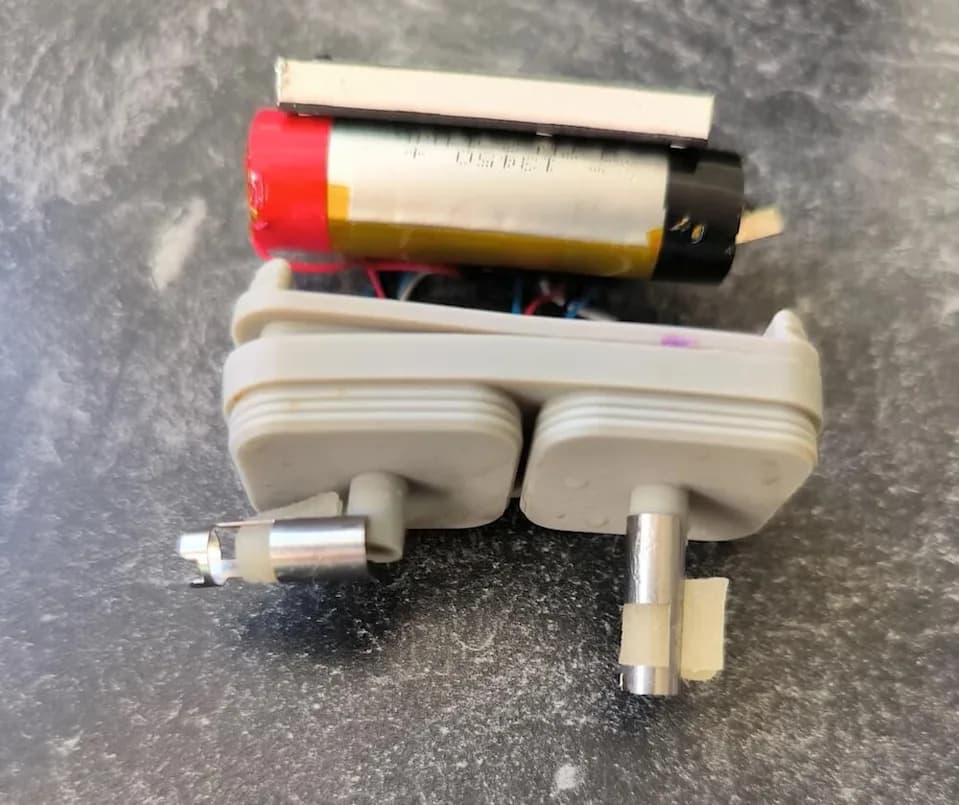 Pronađen misteriozni uređaj na ulici — Reddit otkrio da je u pitanju odbačeni vape