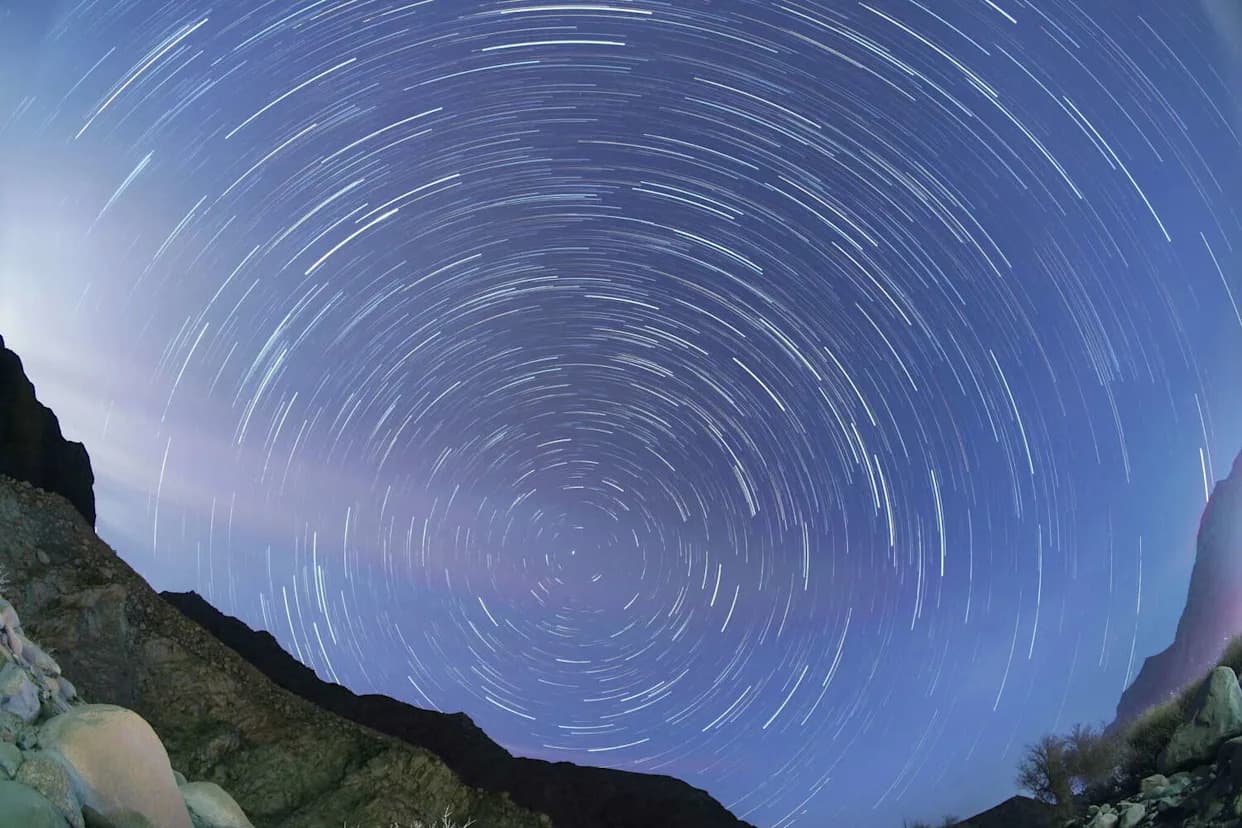 Noć Leonida: očekuje se 10–15 meteora na sat — kako i gde posmatrati