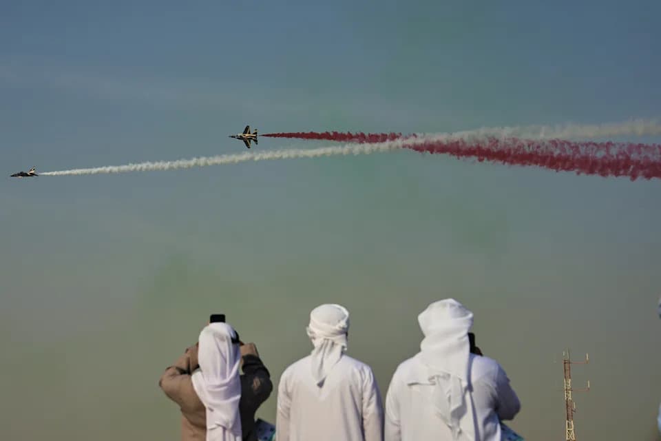 Velike narudžbine na Dubai Air Showu: FlyDubai naručio 75 Boeing 737 MAX, Emirates kupio 8 A350-900