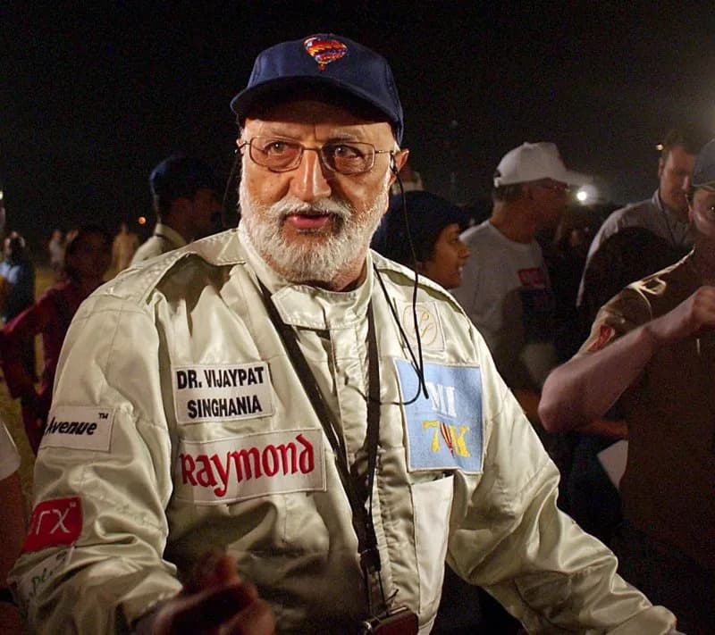 Na današnji dan — 26. novembar: rekord u toplovazdušnom balonu, otkriće Tutankamona i drugi važni događaji