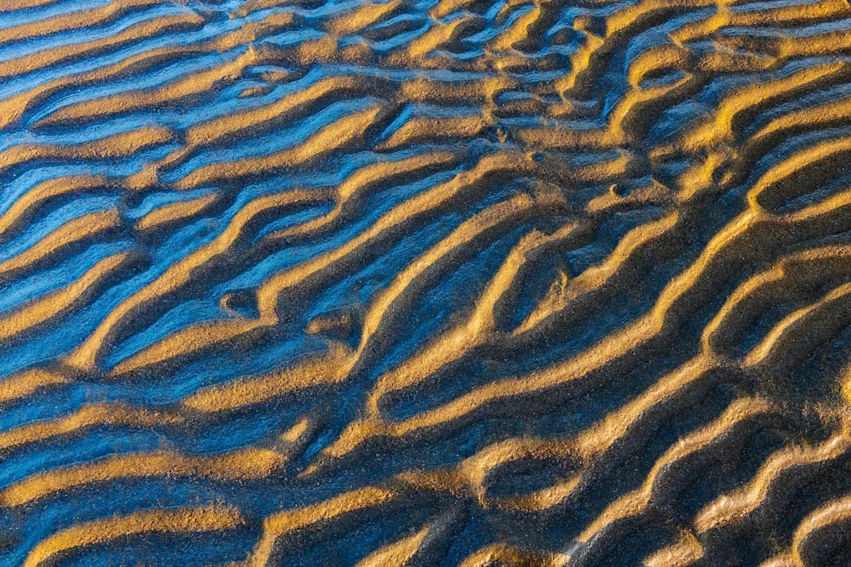 Otkriveni talasi magme koji su izazvali 25.000 potresa kod Santorinija