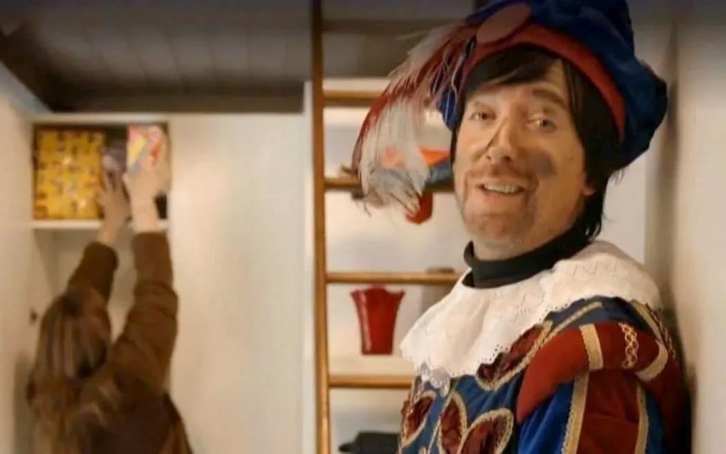 Kraj čarolije Sinterklaasa? TV-prilog prikazao roditelje kako kriju poklone