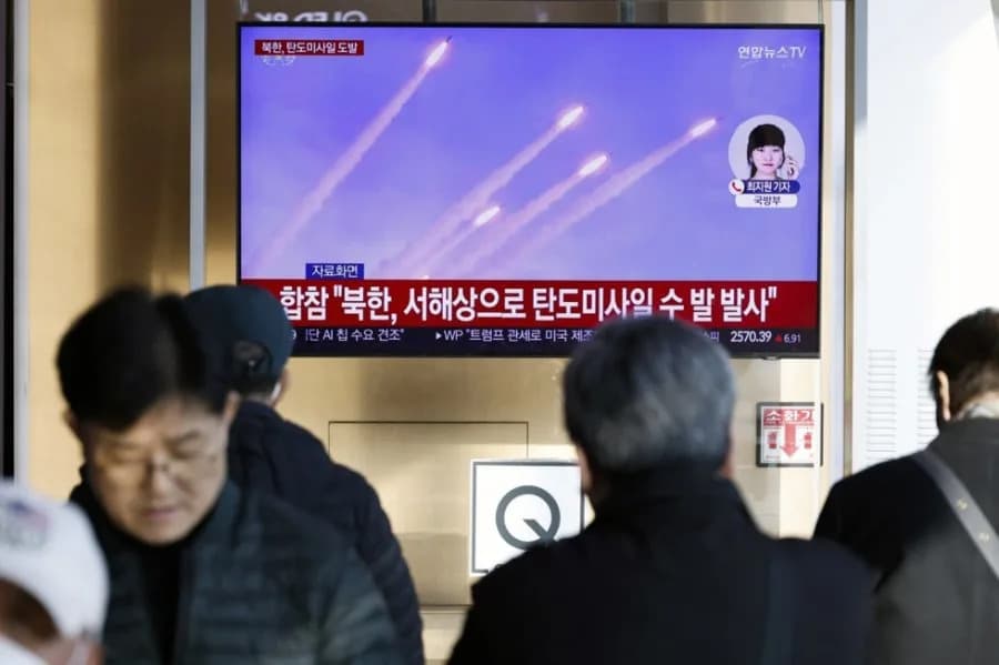 Severna Koreja ispalila oko 10 artiljerijskih projektila dok počinje plenarni sastanak partije