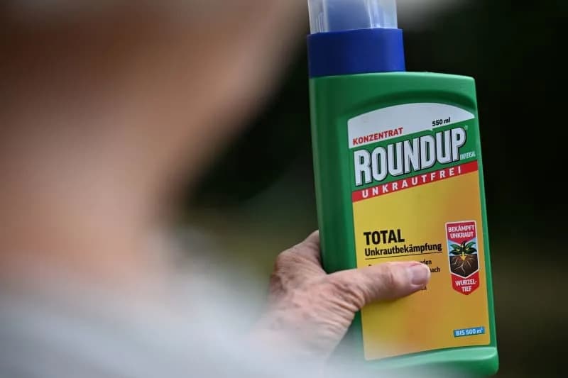 Studija koja je tvrdila da glifosat nije kancerogen povučena posle 25 godina — otkriveni skriveni autori i sukobi interesa