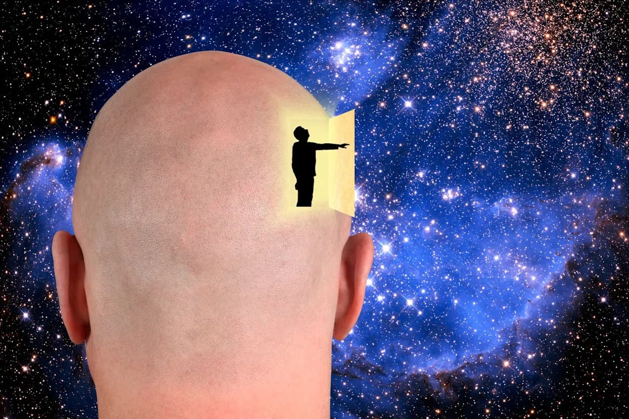 Fizičar Tvrdí: Svest Možda Ne Živi Samo U Mozgu — Proizlazi Iz Viših Dimenzija