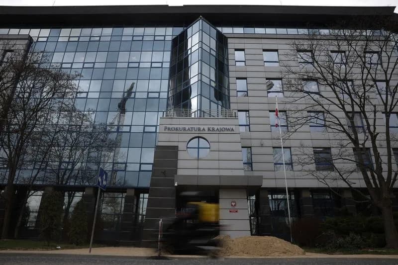 Pet Optuženih U Poljskoj Za Slanje Eksplozivnih Paketa: Preti Doživotna Kazna