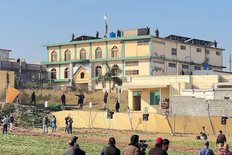 Kina Osudila Napad Na Šiitsku Džamiju U Islamabadu: "Duboko Šokirana" — Pruža Podršku Pakistanu