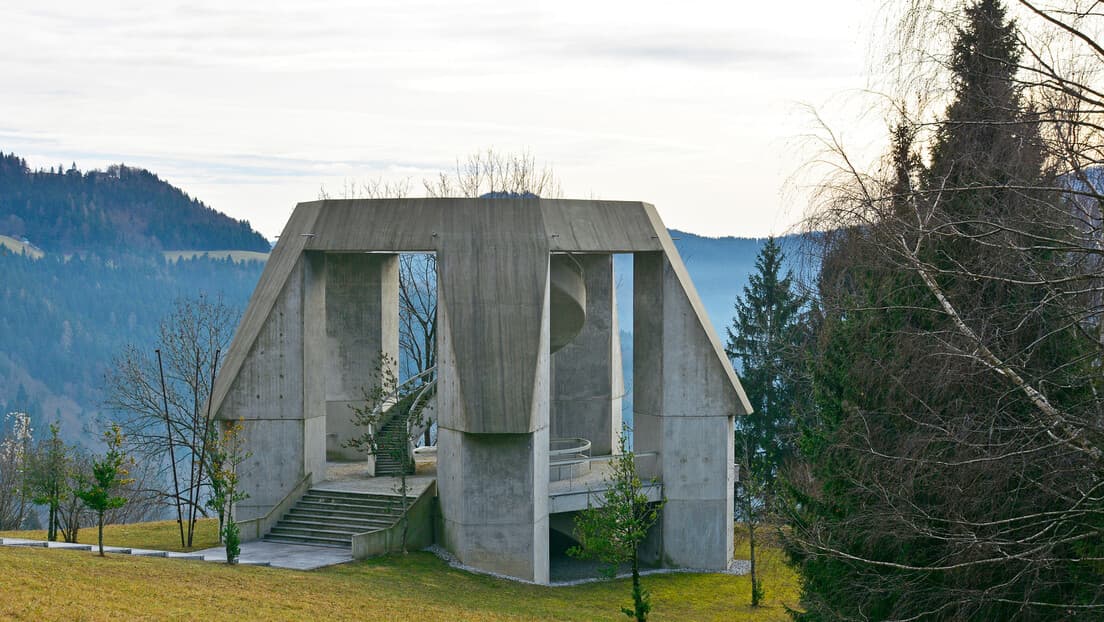 Nacistička svastika na spomeniku u Dražgošama izazvala gnev i poziv na krivični progon