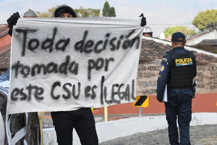 UN Povezuje Glavnu Tužiteljku Gvatemale Sa Navodnim Nezakonitim Udomljavanjima — Zahtev Za Nezavisnu Istragu