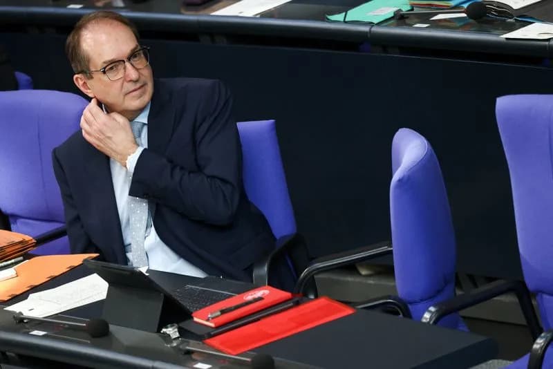 Nemačka Širi Ovlašćenja Protiv Sajber Napada — Vlasti Dobijaju Pravo Na Gašenje Sistema I Brisanje Podataka