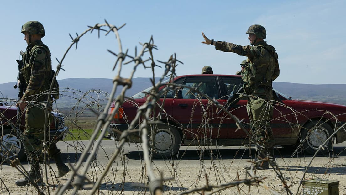 Albanski Odbornici Napustili Salu Tokom Minuta Ćutanja — Napetosti Na Sednici SO Severna Mitrovica