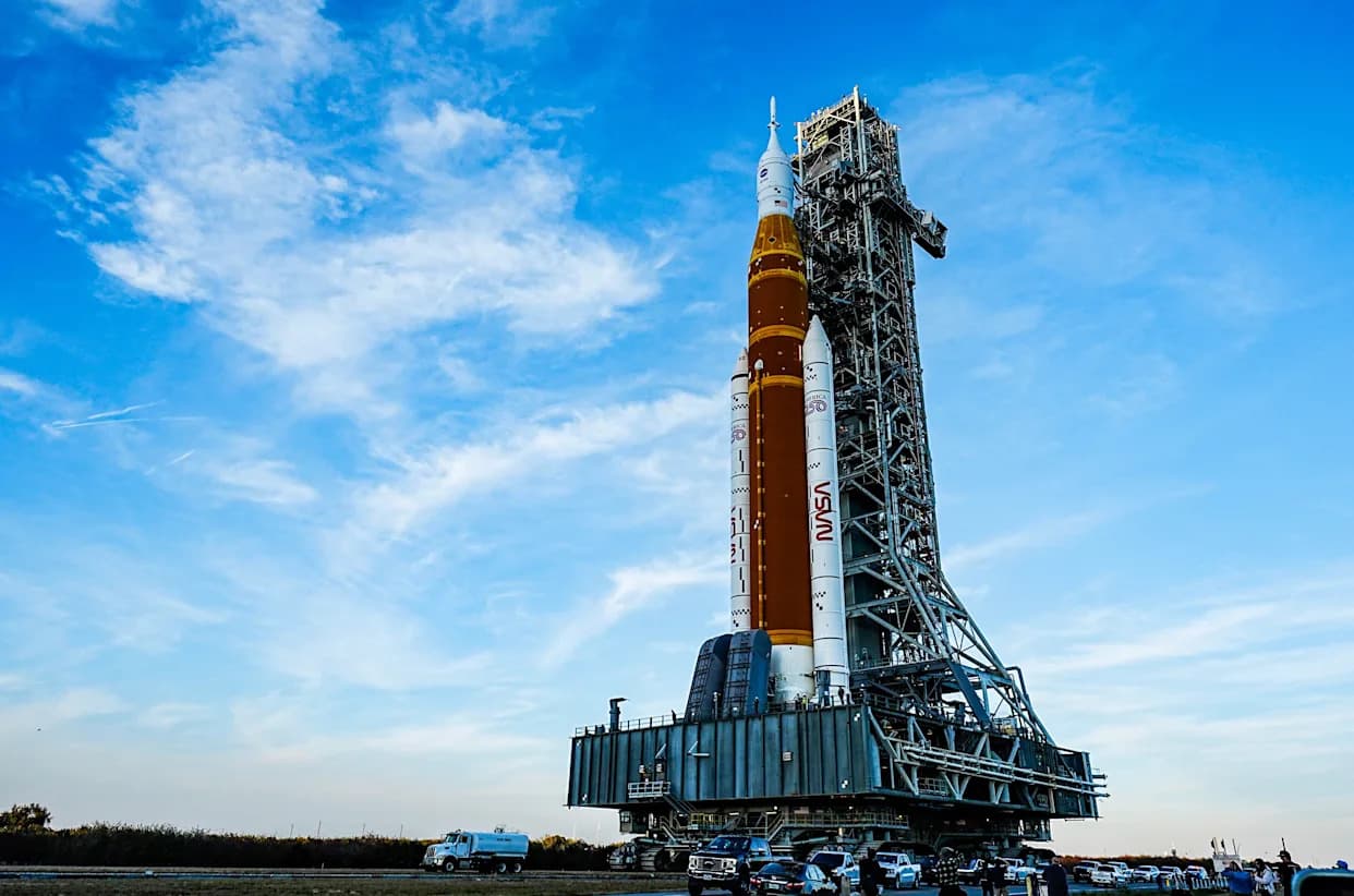 NASA vraća SLS na rampu u Kennedyju: kako i kada pratiti transport pred misiju Artemis 2