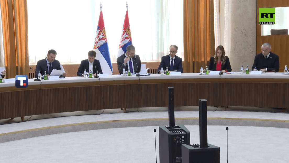 Savet za nacionalnu bezbednost zaseda zbog rasta cena nafte — Vučić najavljuje mere, 40.000 t iz rezervi