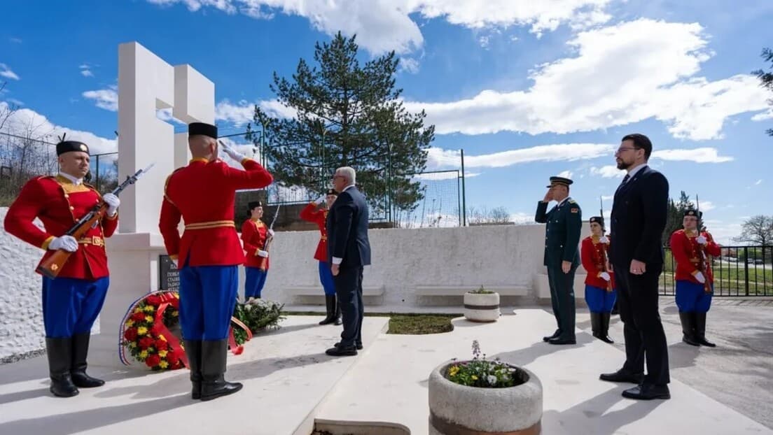 Mandić Položio Venac: Sećanje Na Sašu Stajića, Prvu Žrtvu NATO Bombardovanja