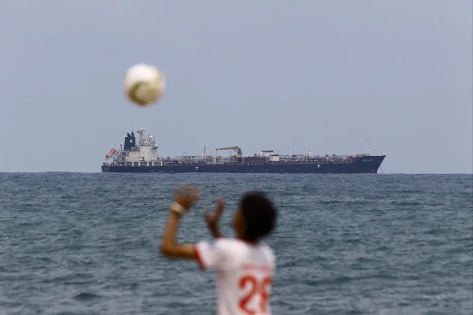 Bela kuća: Nema promene politike prema Kubi uprkos izuzetku za ruski tanker