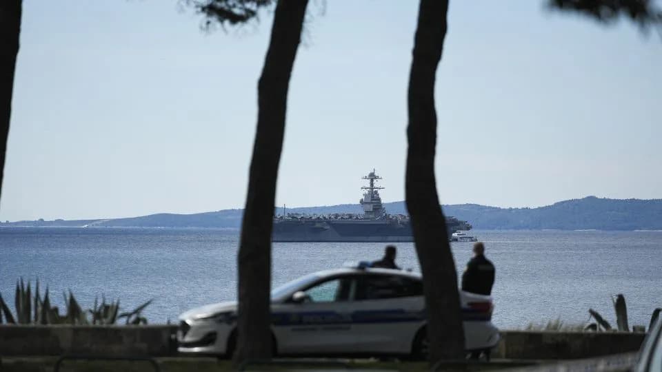 Požar Na Nosaču Ford Privremeno Zaustavio Letove — Posada Nastavila Sortije Dva Dana Kasnije