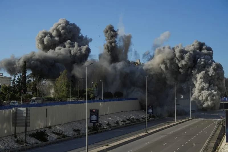Izrael Izveo Vazdušne Udare Na Bejrut, SAD Upozorava Na Moguće Napade Na Univerzitete