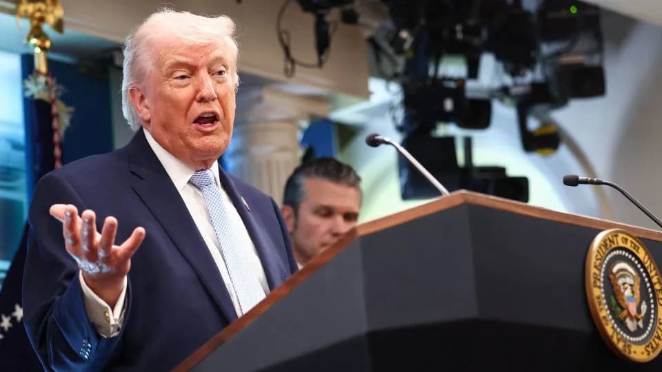 Tramp Preti Uništenjem Iranske Infrastrukture — Rok, Udarni Talas i Pravne Posledice