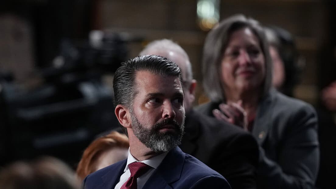 Donald Trump mlađi stigao u Banjaluku — panel u Banskom dvoru i pojačane mere bezbednosti