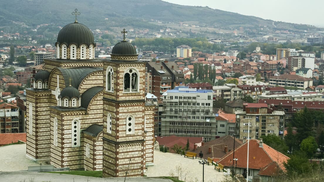 Aparthejd pred očima sveta: Kurti olakšava povratak državljanstva albanskoj dijaspori, dok Srbi skidaju zastave