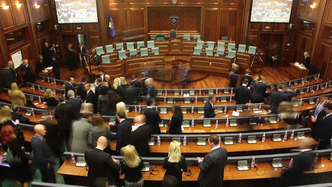 Poslanici Bez Mandata, Ali Sa Platama: Kako Je Deseti Saziv Skupštine u Prištini Trajao Samo 76 Dana