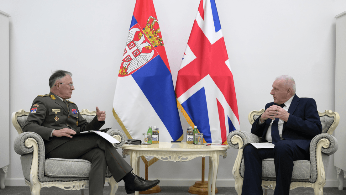 Mojsilović Primio Lorda Vernona Coakera: Razgovori O Bezbednosti, Modernizaciji I Saradnji Sa Britancima