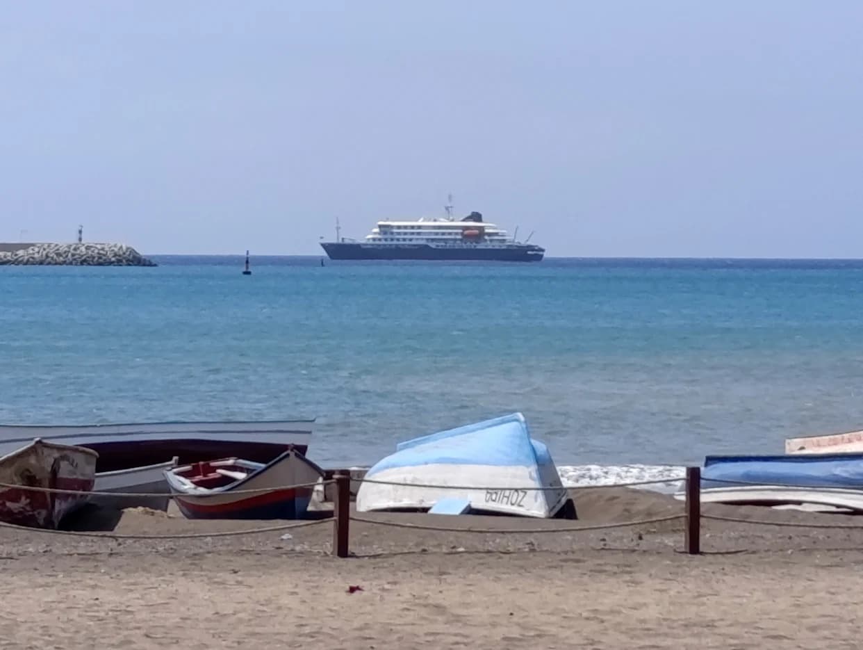 Kriza na moru: Kanarska ostrva zabranila pristajanje kruzera MV Hondius zbog hantavirusa