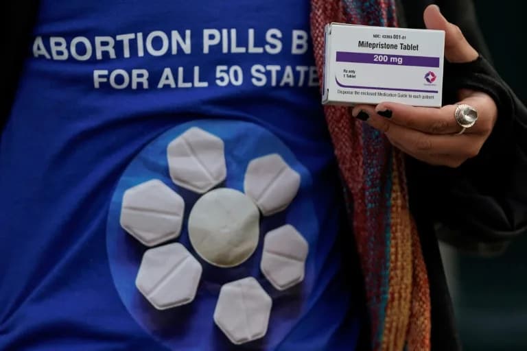 Pravno kolebanje oko mifepristona ugrožava pristup abortusu, upozoravaju lekari