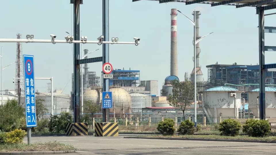 Tajna mreža u Šandongu: Kako kineske "teapot" rafinerije finansiraju Iran