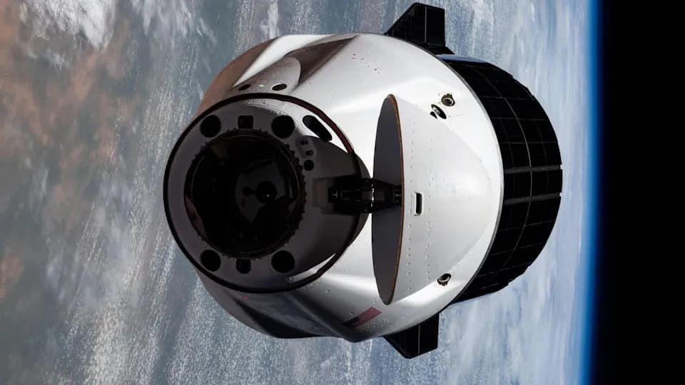 Uživo: SpaceX lansira Dragon s 2.950 kg tereta ka ISS — poletanje večeras (12. maj)