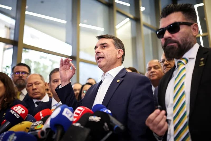 Flavio Bolsonaro Priznao Sastanak Sa Bankarom Vorcarom — Skandal Koji Je Uzdrmao Tržišta I Izborne Ankete
